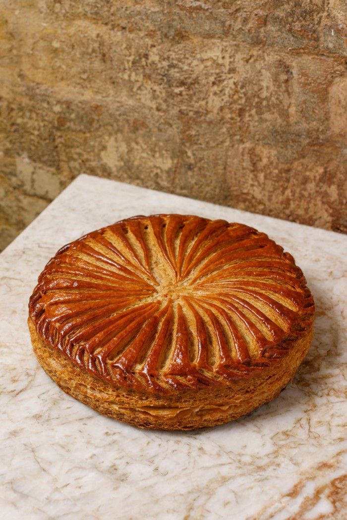 Galette des rois ( 6 à 8 personnes ) Livraison offerte